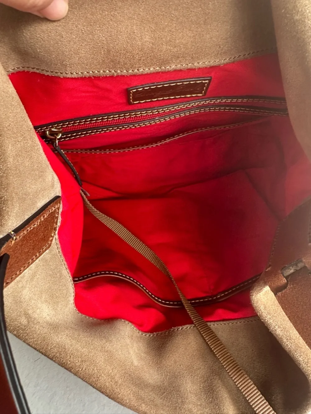 Dooney & Bourke crossbody hobo sculpted from soft suede - Picture 5 of 14